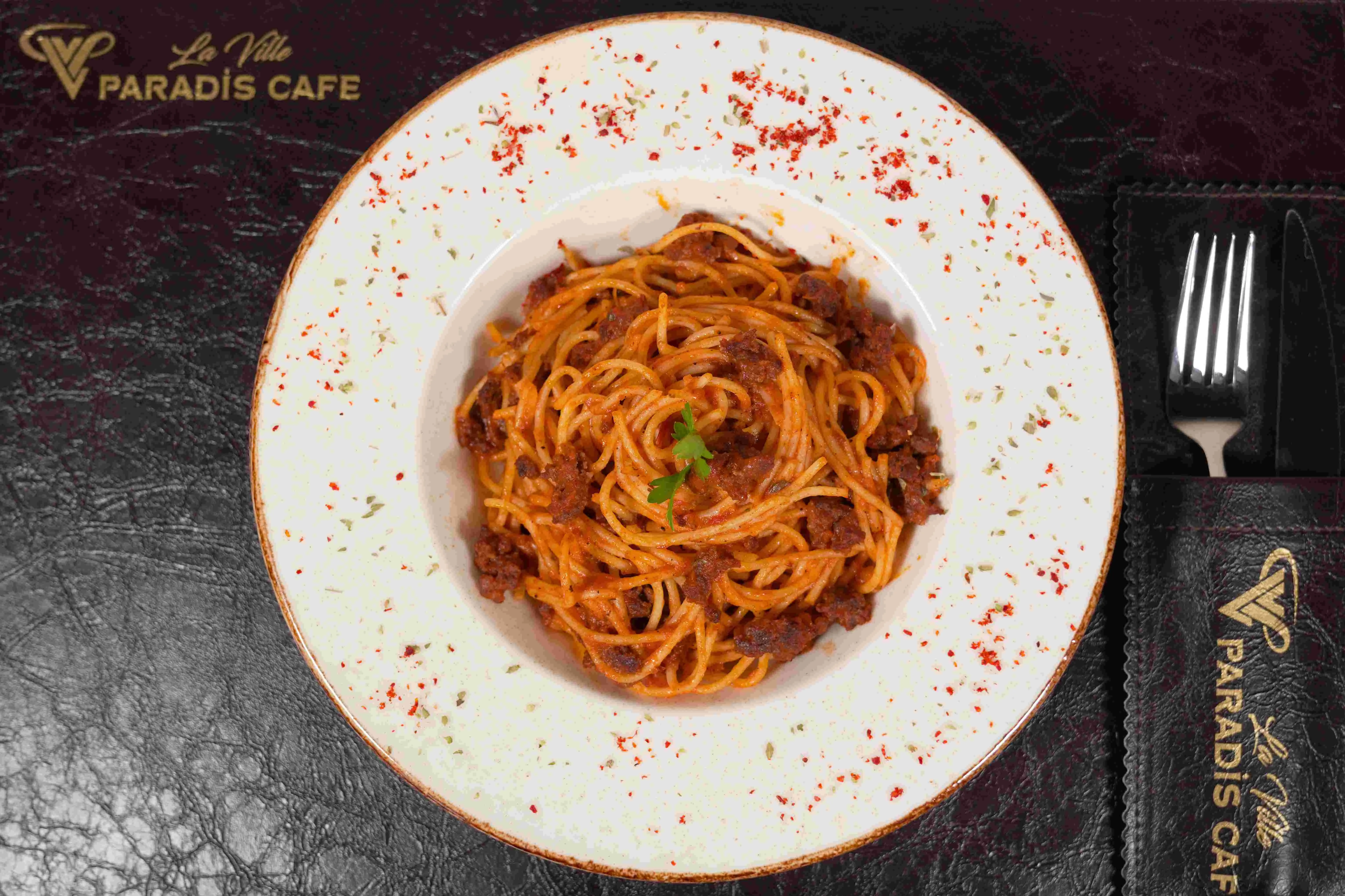 SPAGETTİ BOLOGNESE