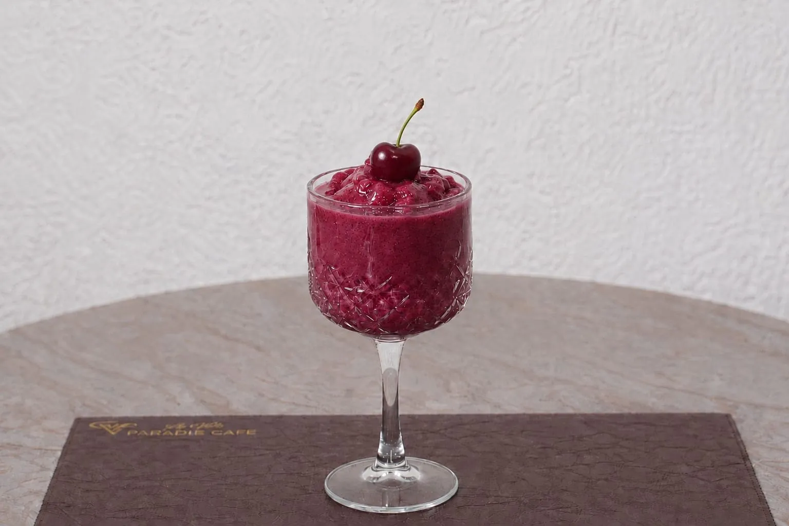 VİŞNELİ FROZEN 